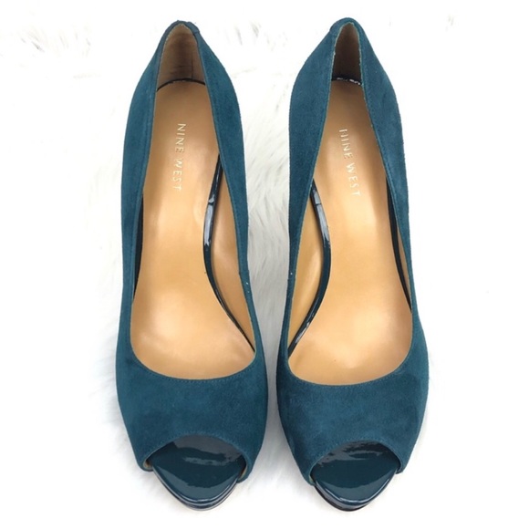 heelless slippers